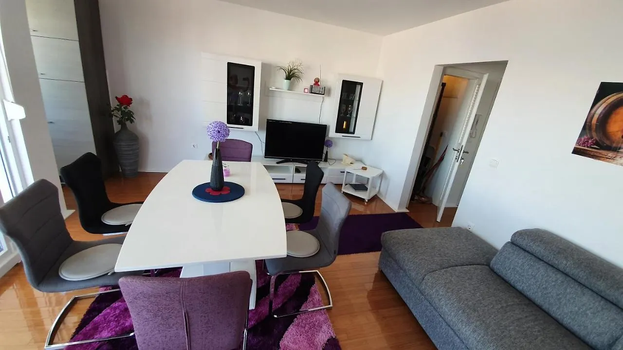 Sunny Deluxe Apartment Pag Town